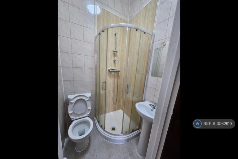 Room Northbrook Road in Greater London