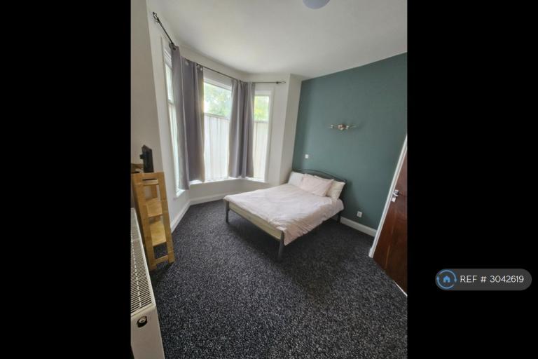 Room Northbrook Road in Greater London