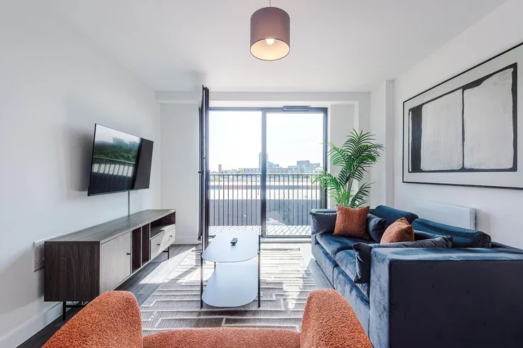 Flat Ordsall Lane in Salford