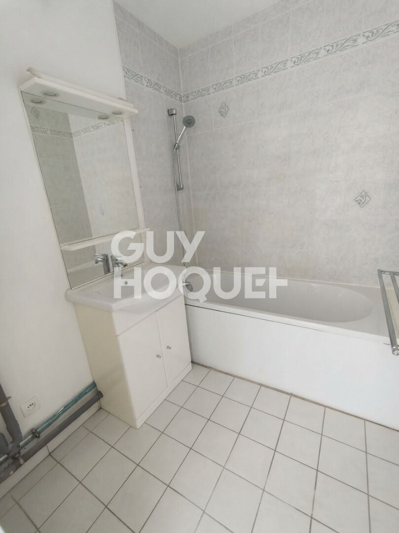 Appartement D 59 à Ivry-la-Bataille