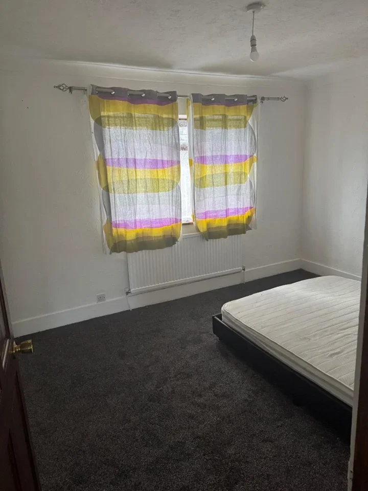 House Ingrave Road in Greater London