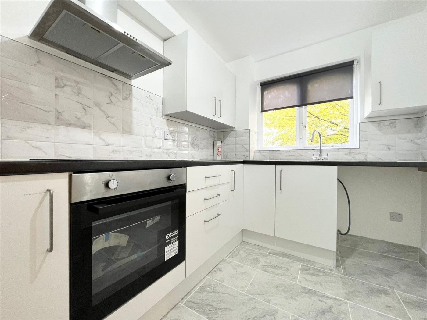 Flat Celadon Close in Greater London