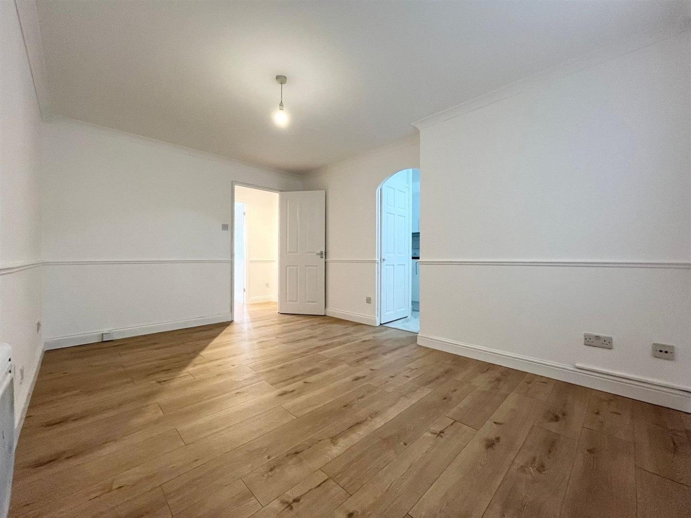 Flat Celadon Close in Greater London