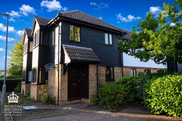 Flat Copperfields in Basildon