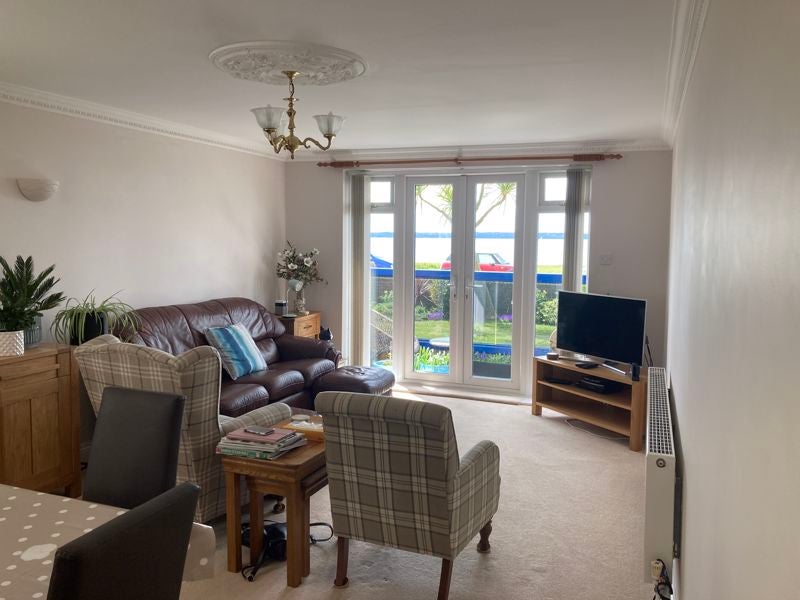 Flat Marine Parade West in Lee-on-the-Solent