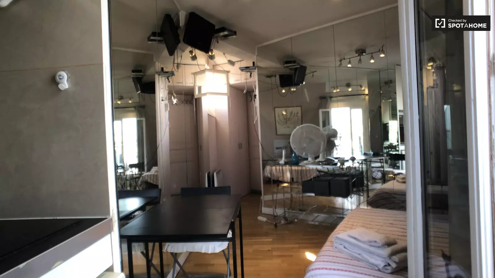 Appartement Rue Galilée à Paris