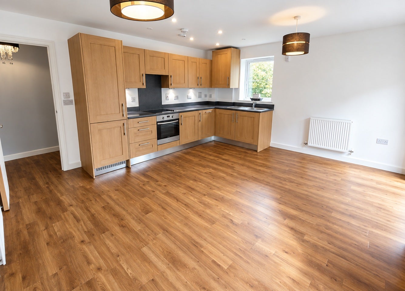 Flat Alcock Crescent in Greater London