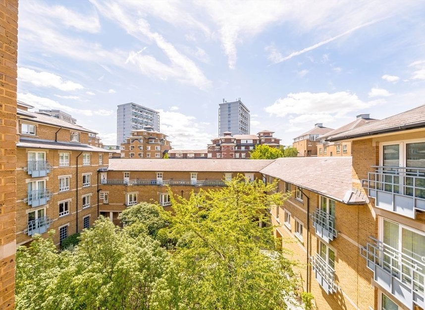 Flat Harrow Road in City of Westminster