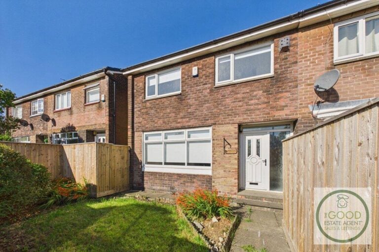 House Tyzack Crescent in Sunderland