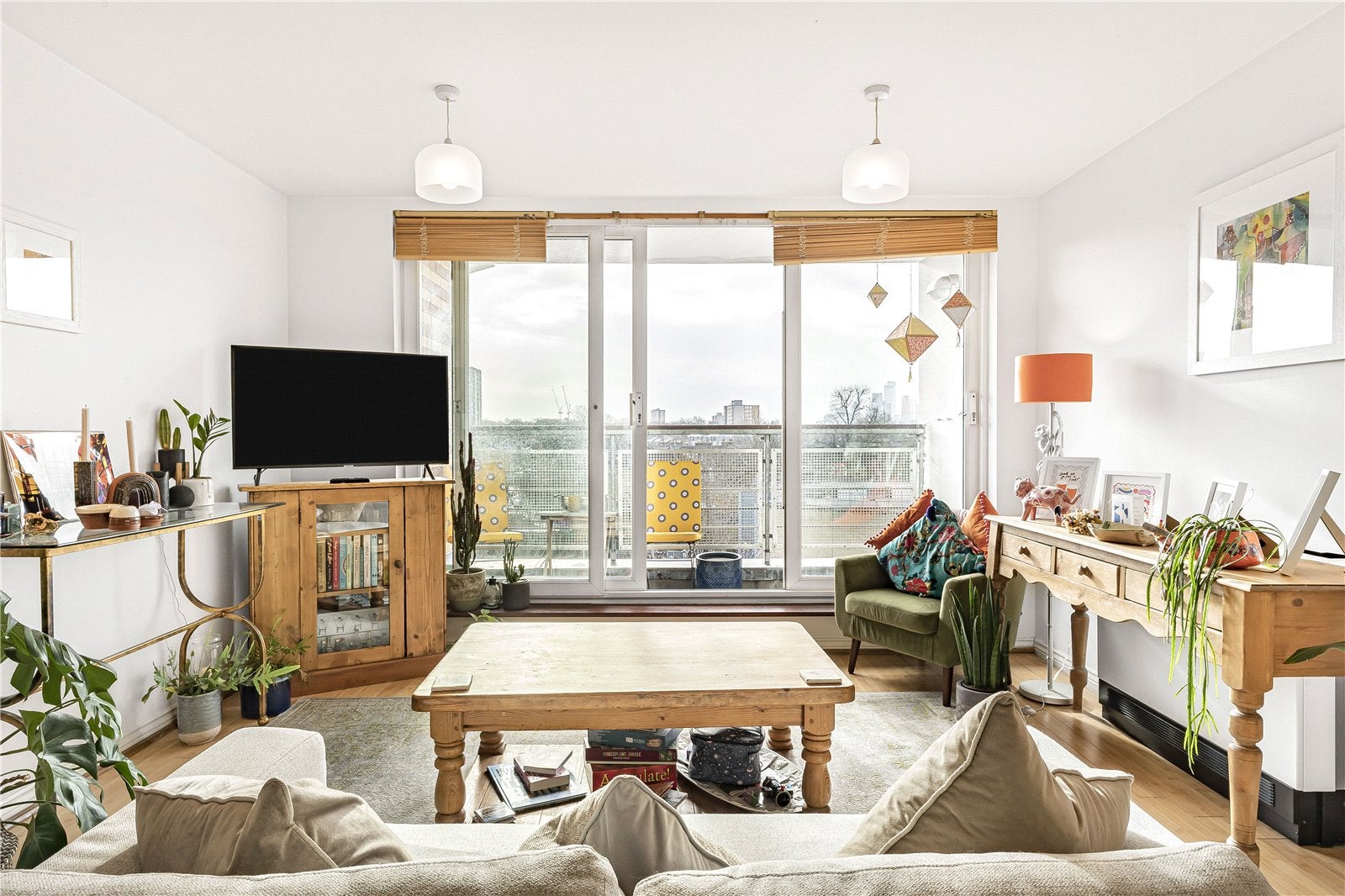 Flat Dalston Lane in Greater London