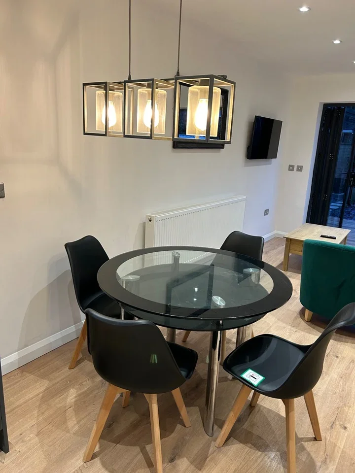 Room Phelp Street in Greater London