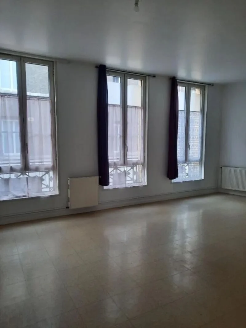 Appartement Place Aristide Briand à Elbeuf