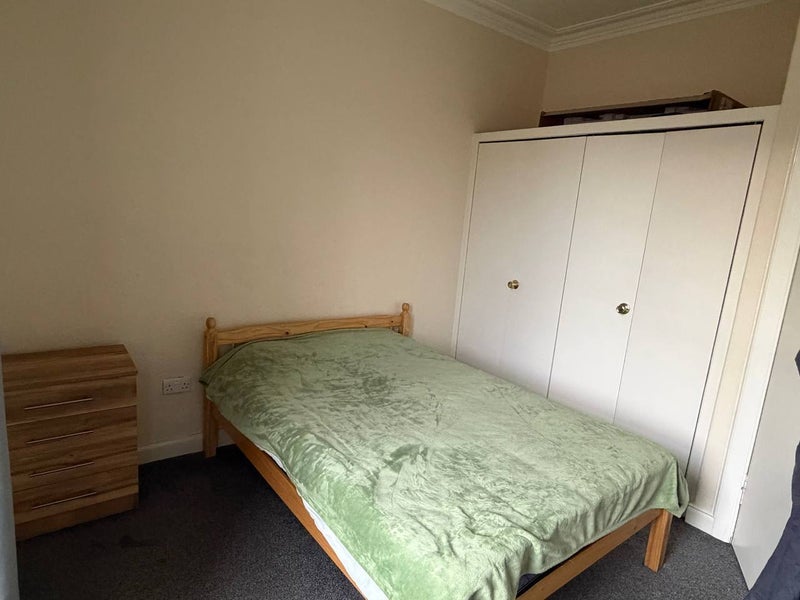 Flat Prince Regent Street in City of Edinburgh