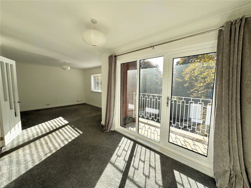 Flat Brunswick Drive in Harrogate