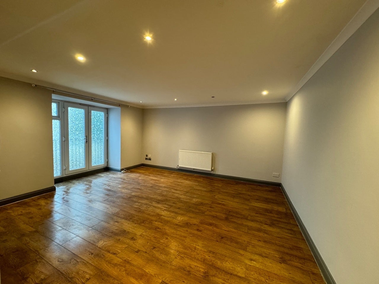 Flat Camden Road in Thanet