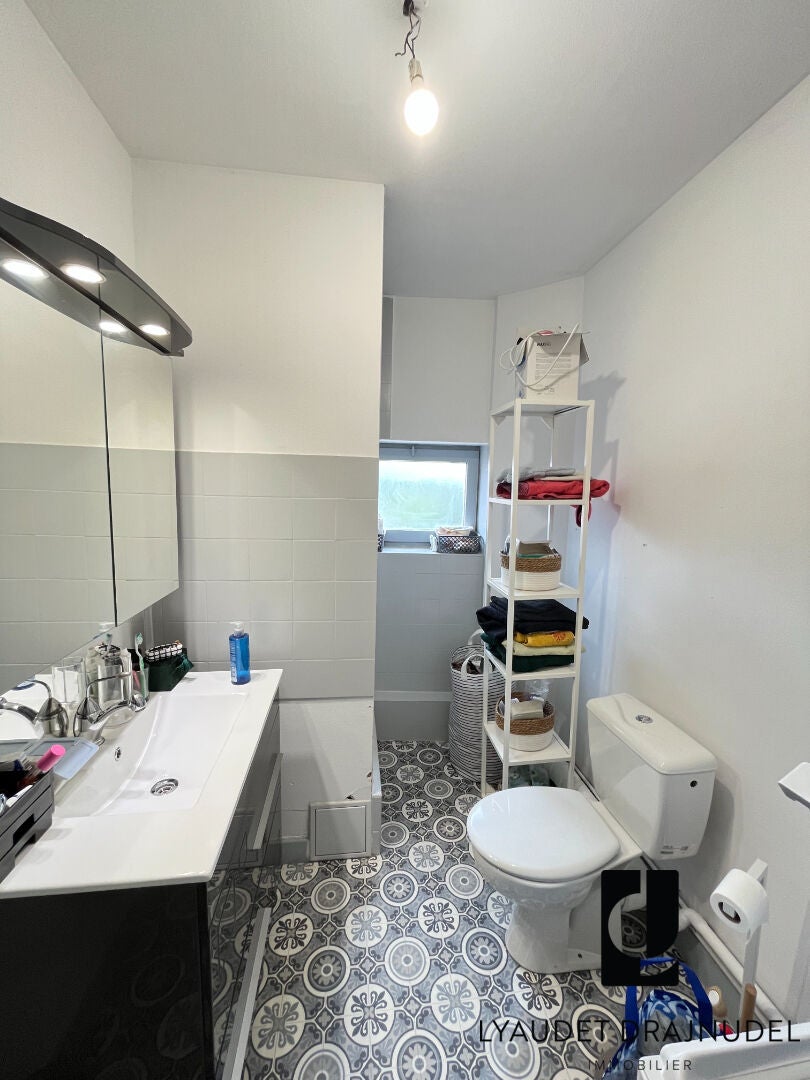 Appartement Montée des Rases à Saint-André-d'Apchon