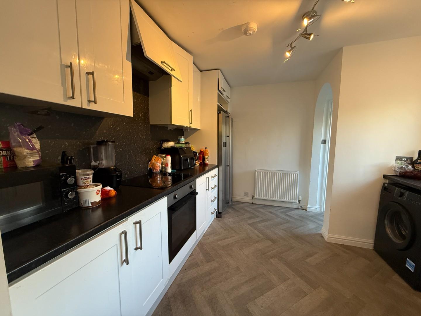 Room Station Avenue in Bristol