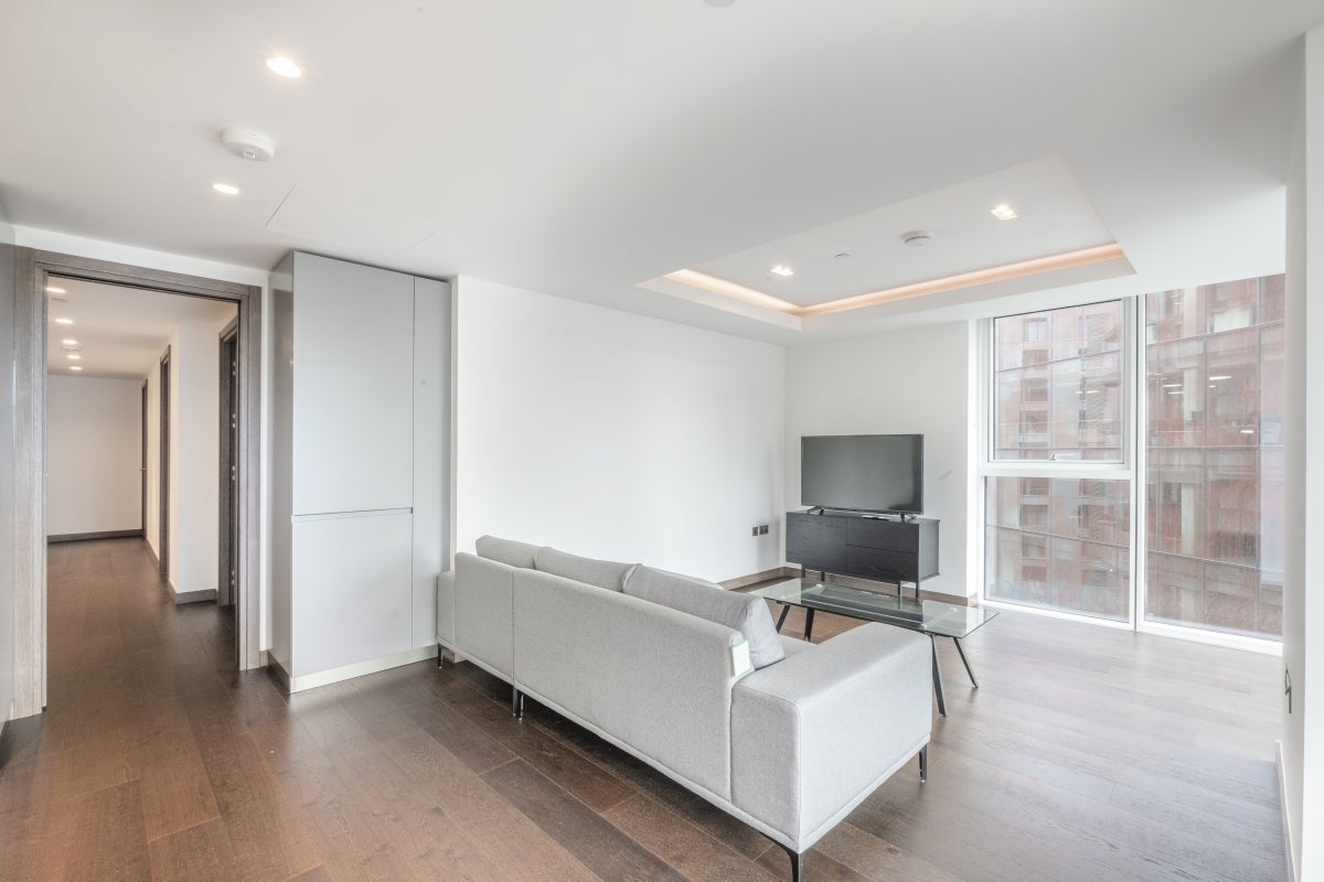 Flat Rosewood Walk in City of Westminster