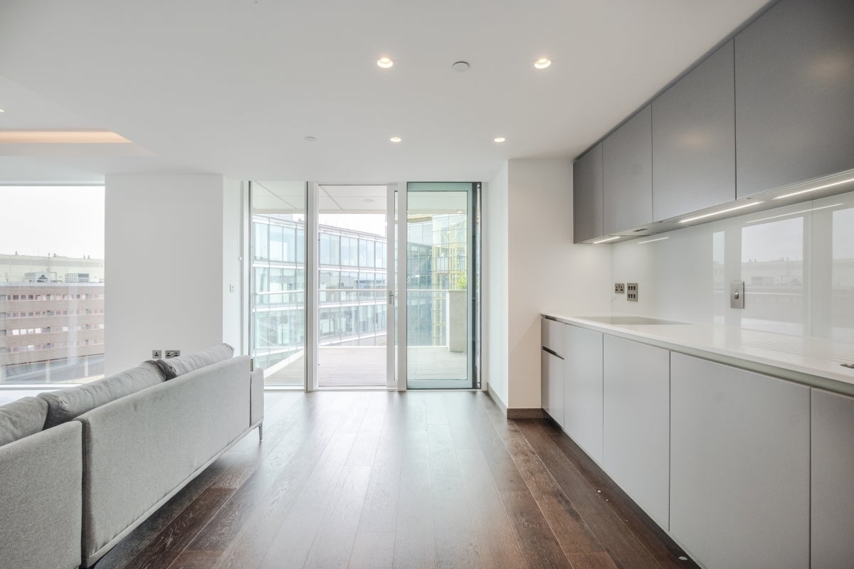 Flat Rosewood Walk in City of Westminster