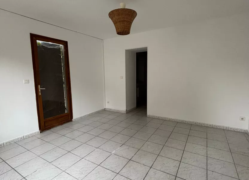 Appartement Rue Émile Thiébaux à La Fère
