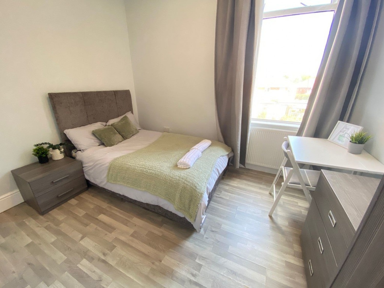 Room Severn Street in Derby