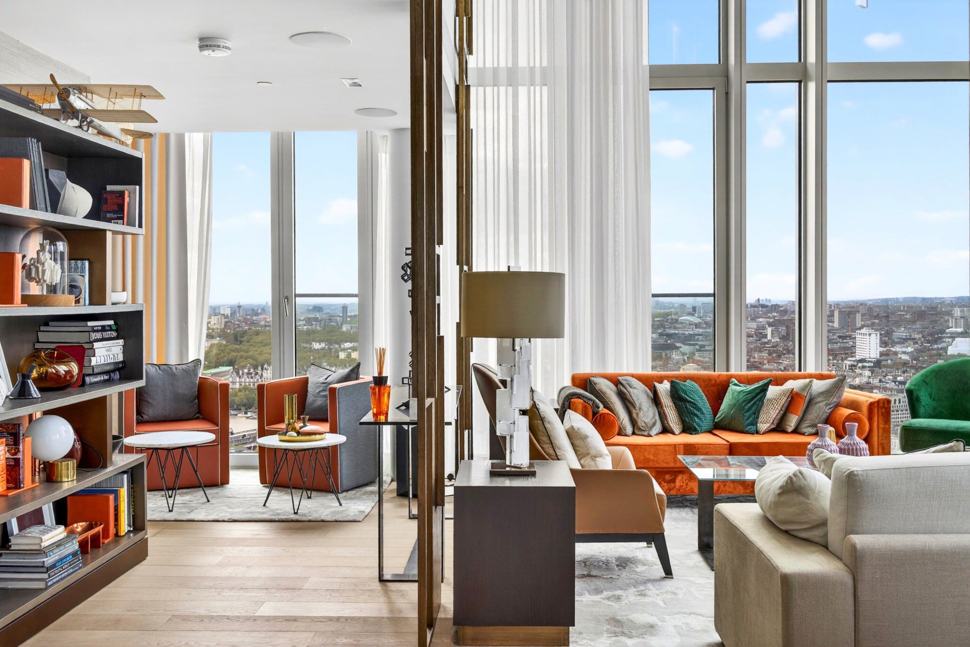 Flat Hatfields in Greater London
