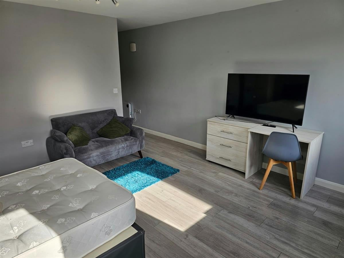 Flat Hornby Road in Blackpool