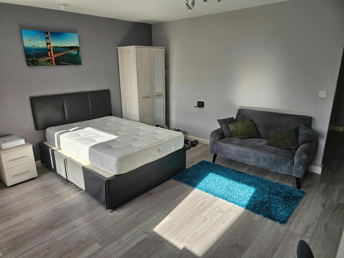 Flat Hornby Road in Blackpool