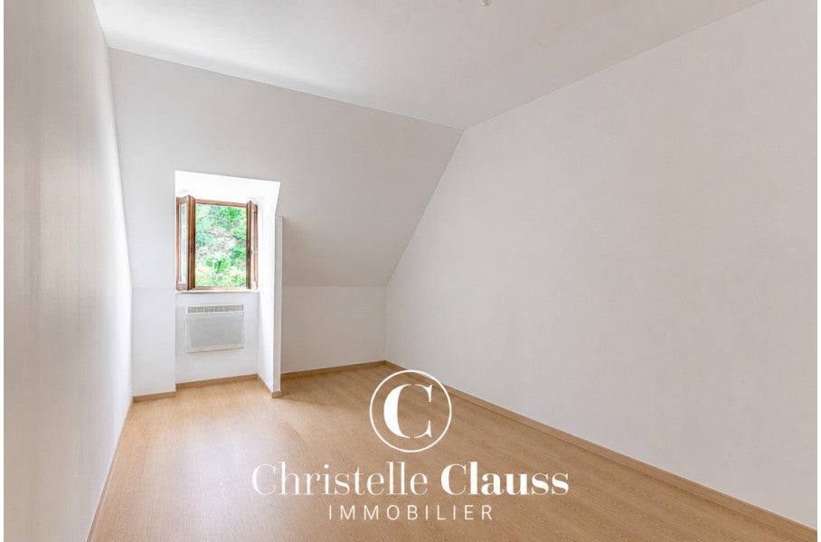 Flat Rue Curiale in Thann