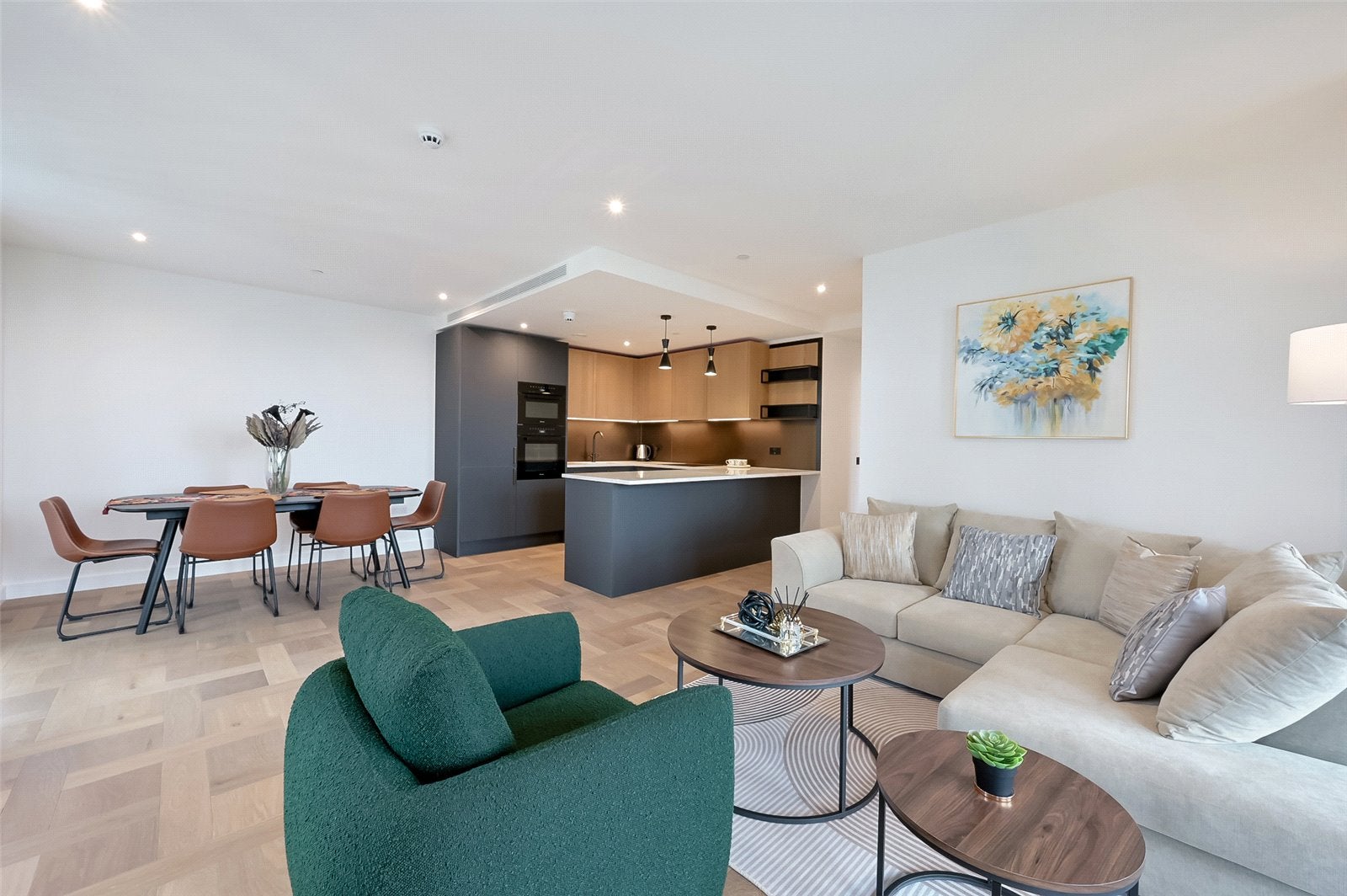Flat Pennington Quay Walk in Greater London