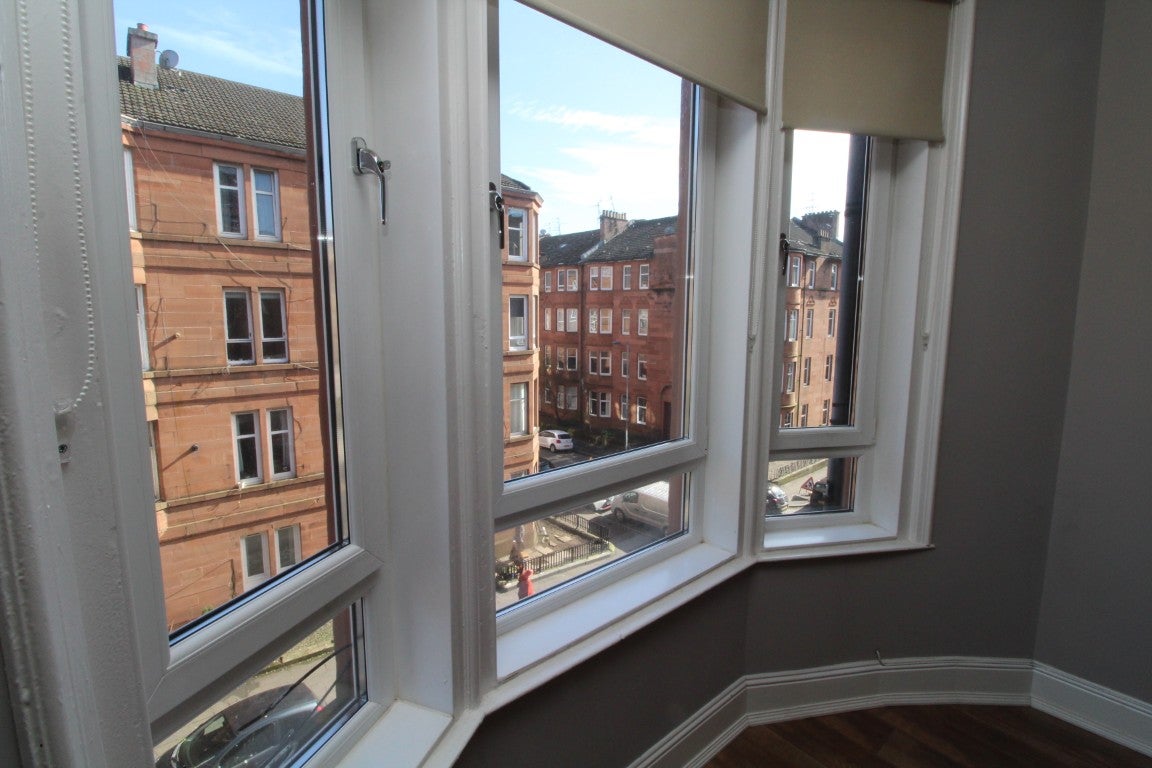 Flat Apsley Street in Glasgow