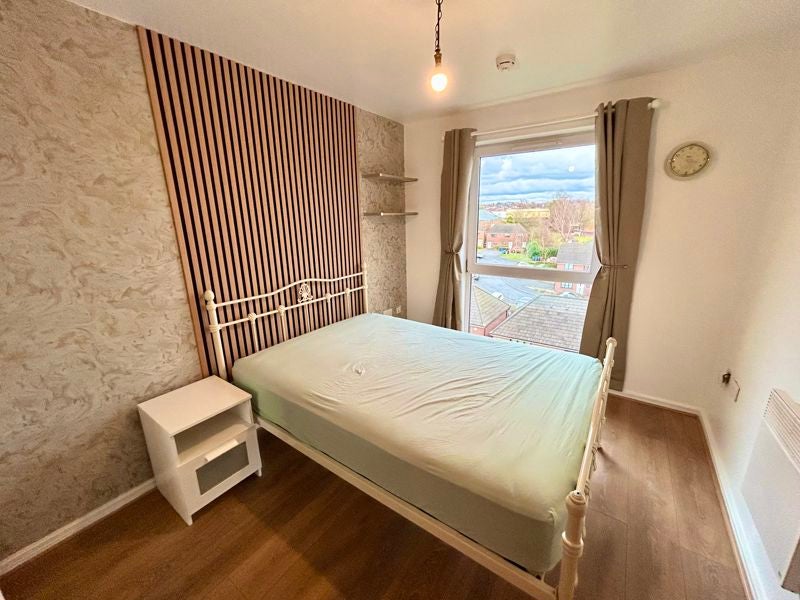 Flat Great Clowes Street in Salford
