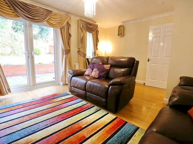 House Keaton Close in Salford