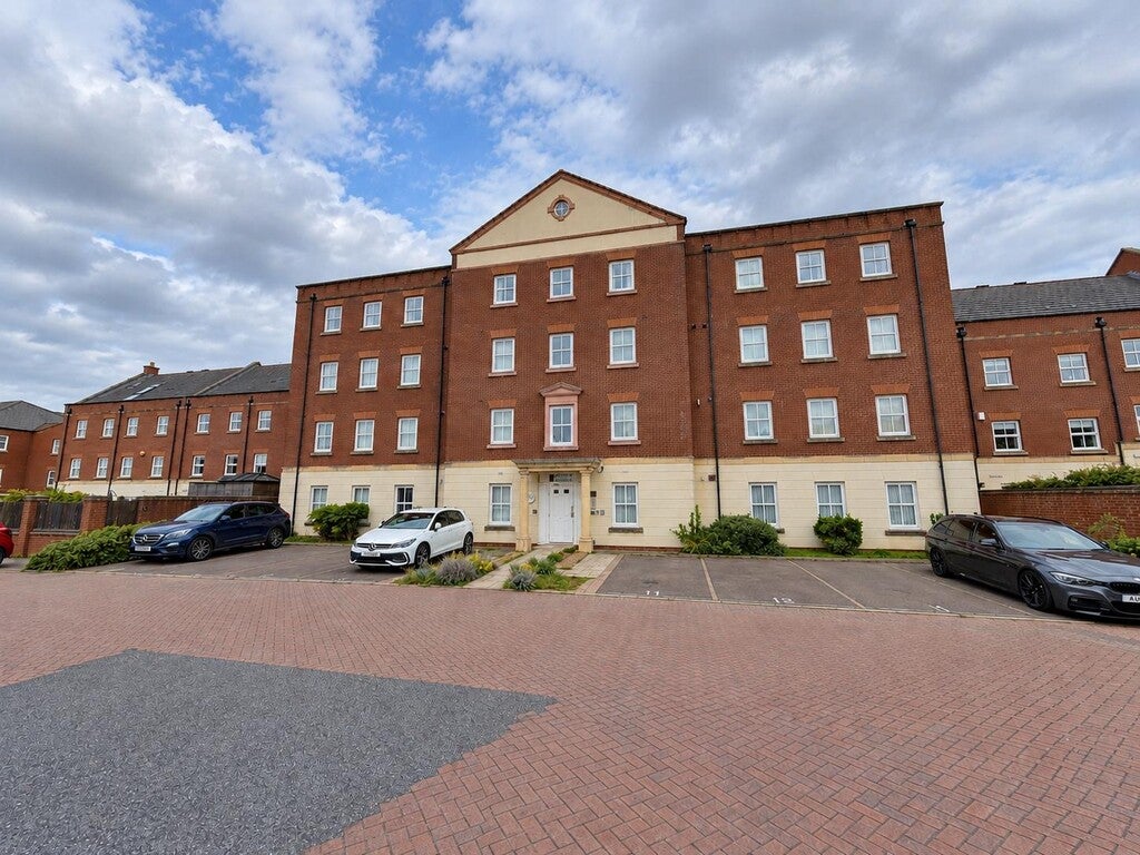 Flat Wissage Road in Lichfield