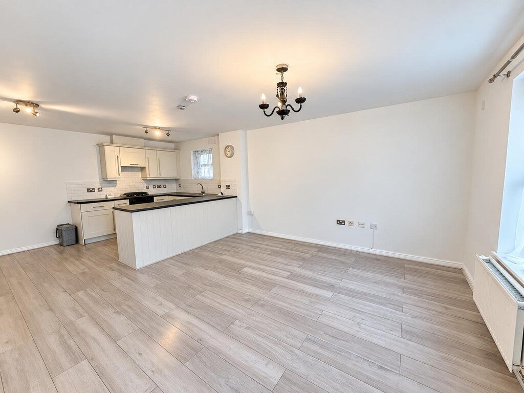 Flat Wissage Road in Lichfield