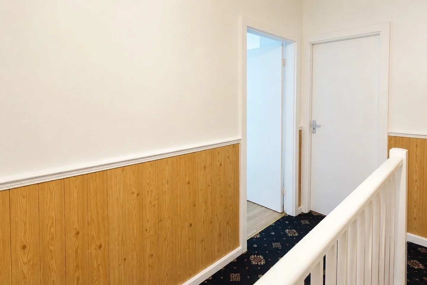 Room Gale Street in Greater London