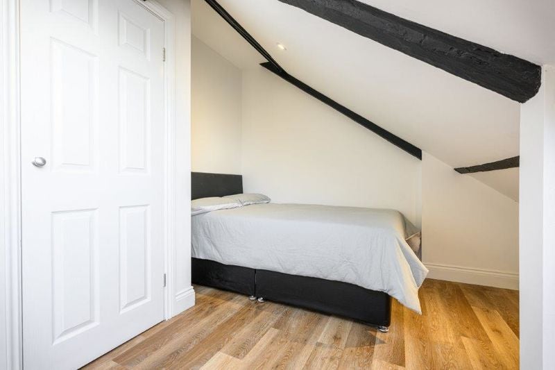 Flat Ridley Place in Newcastle upon Tyne