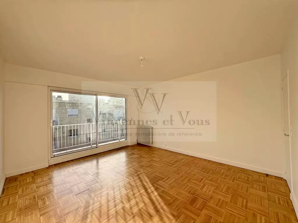 Flat Avenue de la Belle Gabrielle in Fontenay-sous-Bois