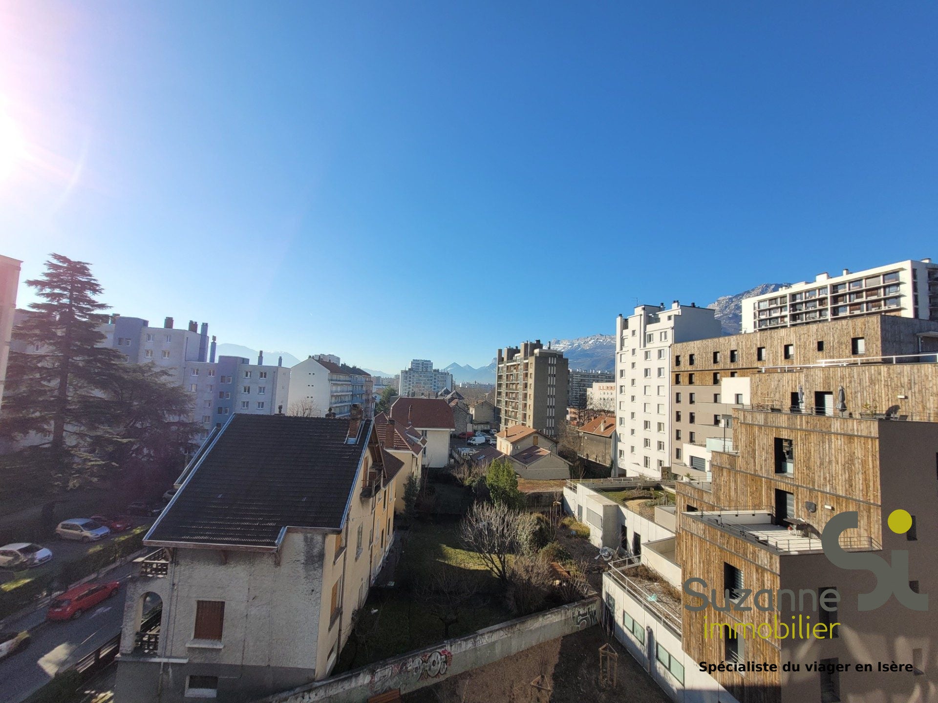 Appartement Allée Henriette Gröll à Grenoble