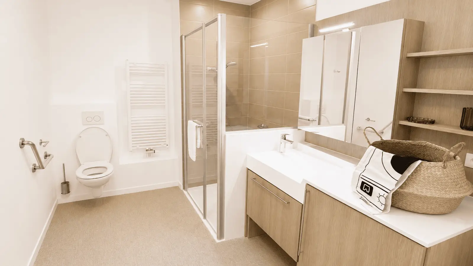 Room Rue Caron in Athis-Mons