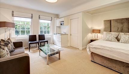 Flat Fulham Road in Greater London
