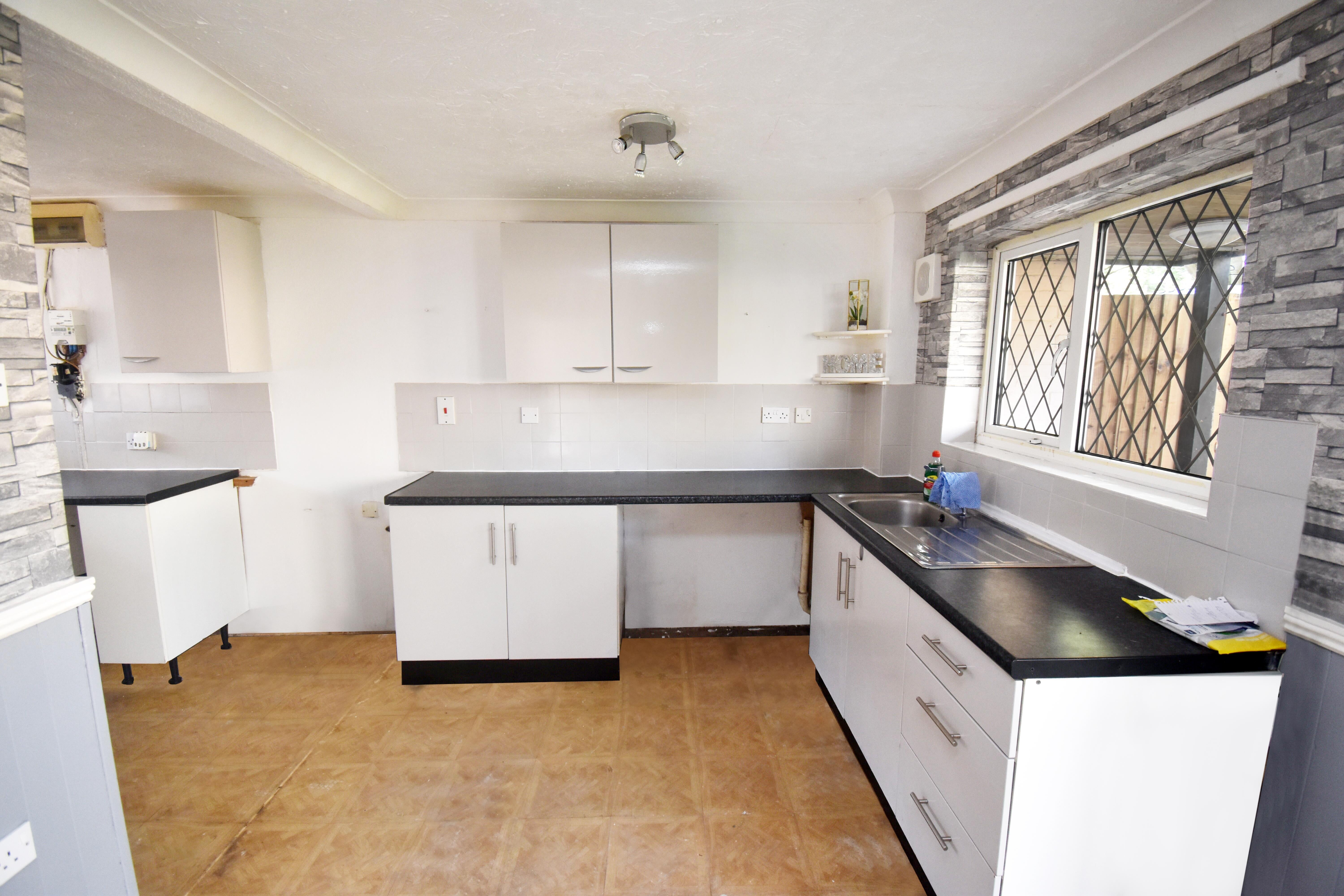 House Kensington Close in Glen Parva