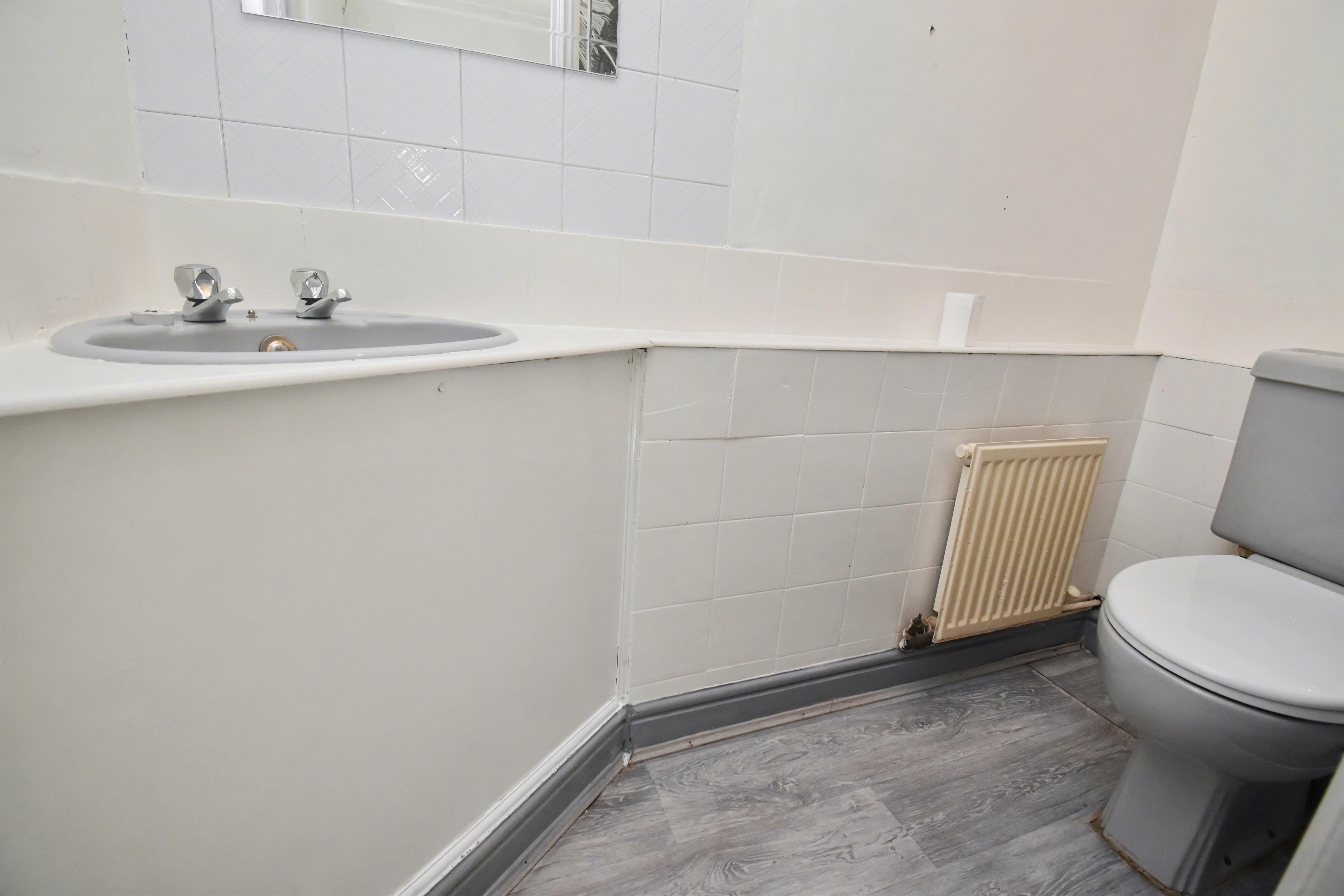 House Kensington Close in Glen Parva
