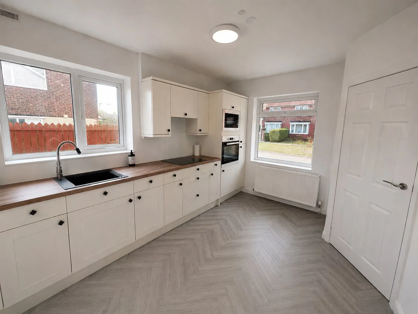 House Summerfield in Grange Villa