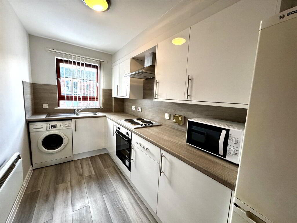 Flat New Mart Road in City of Edinburgh