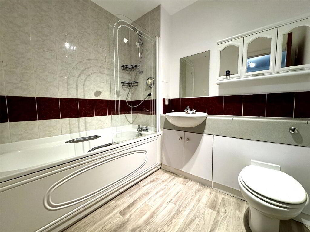 Flat New Mart Road in City of Edinburgh