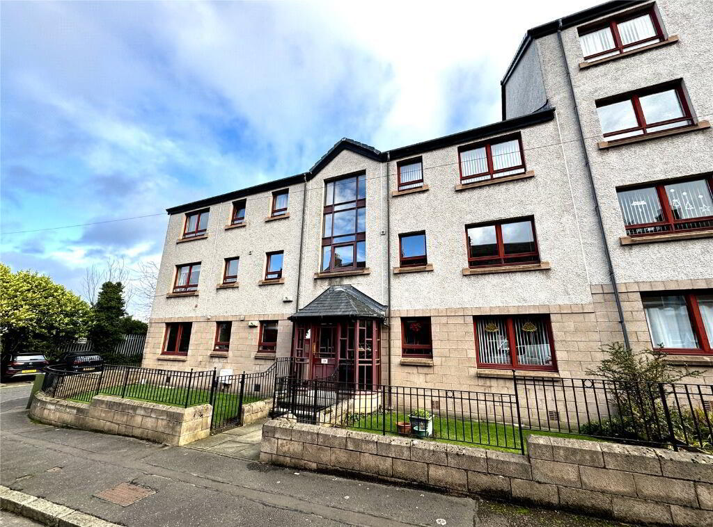 Flat New Mart Road in City of Edinburgh