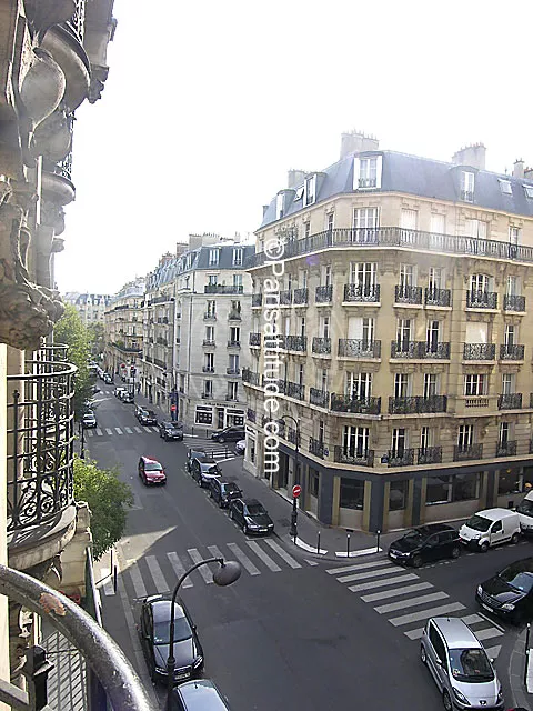 Appartement Rue Poussin à Paris