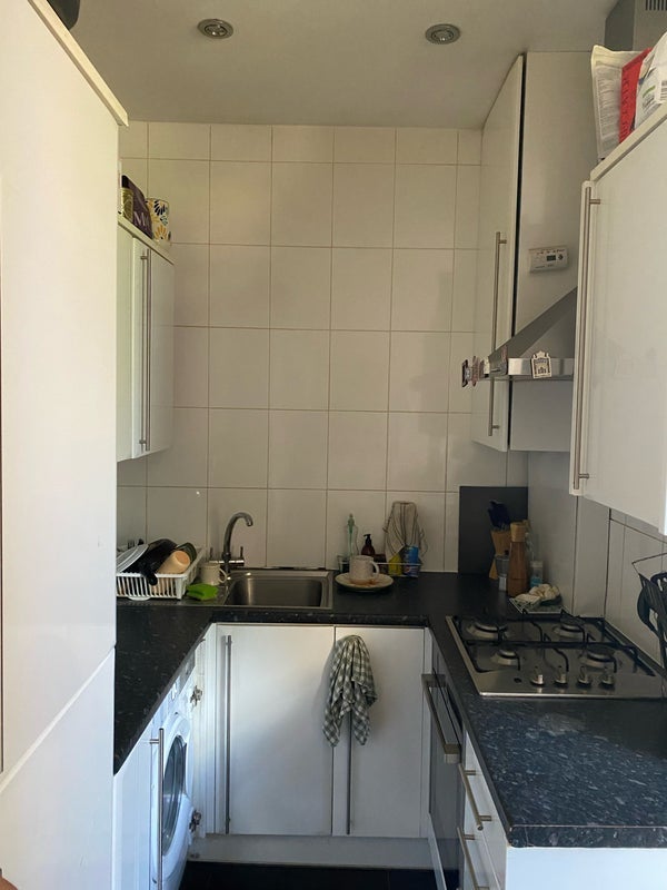 Room Hillyard Street in Greater London