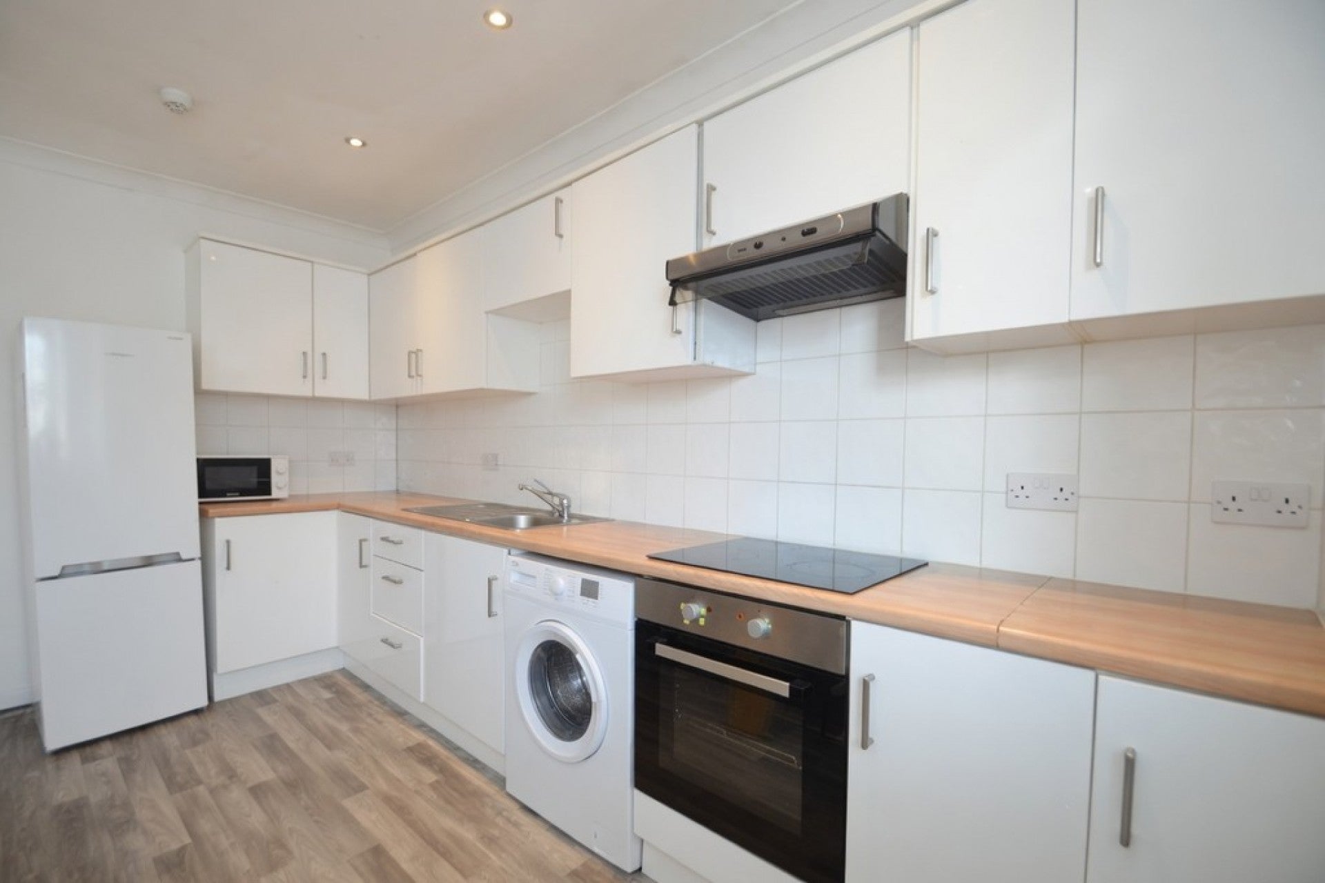Room Town Walk in Borough of Runnymede